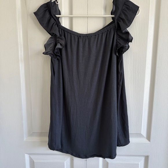 LOFT Mixed Media Flutter Sleeve Top - Picture 3 of 4